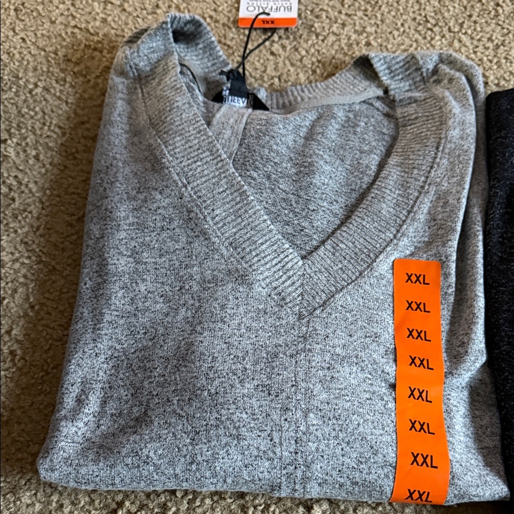V-Neck Sweater XXL